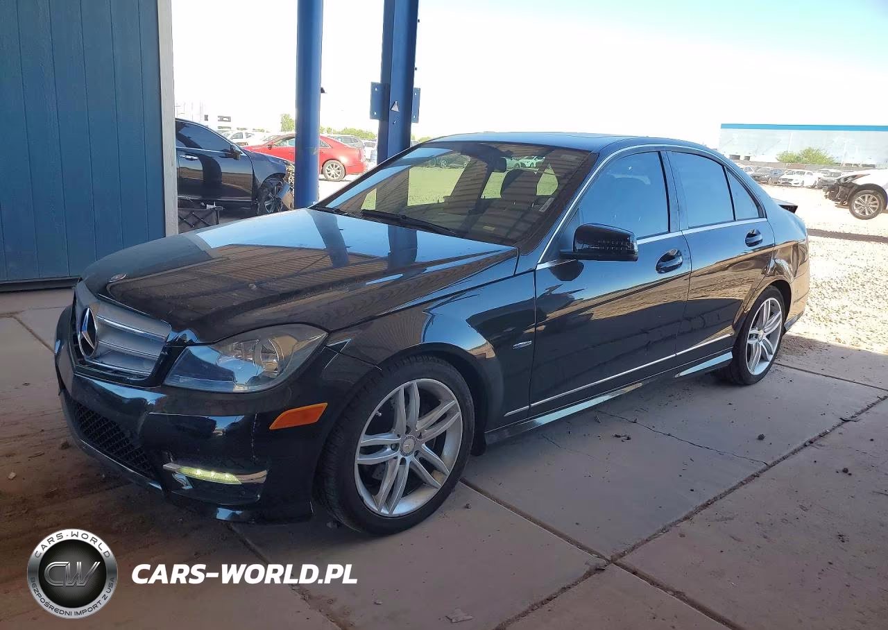 2012 Mercedes-Benz C 250 – zdjęcie 1 z 12
