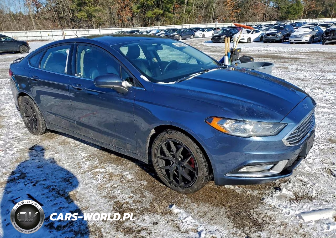 2018 Ford Fusion Se Hybrid VIN:3FA6P0LU4JR242236 - 4