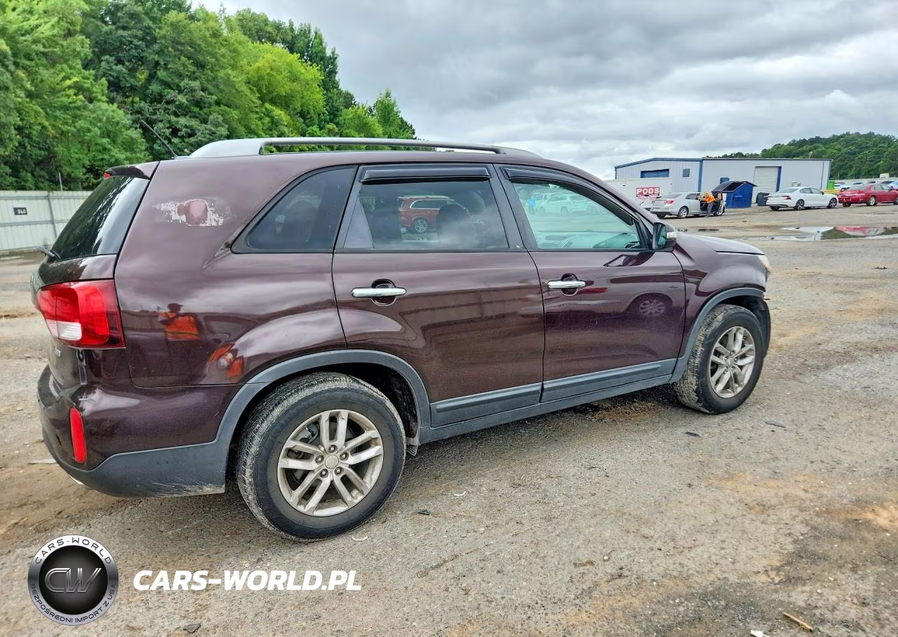 2015 Kia Sorento Lx VIN:5XYKT4A66FG627685 - 3