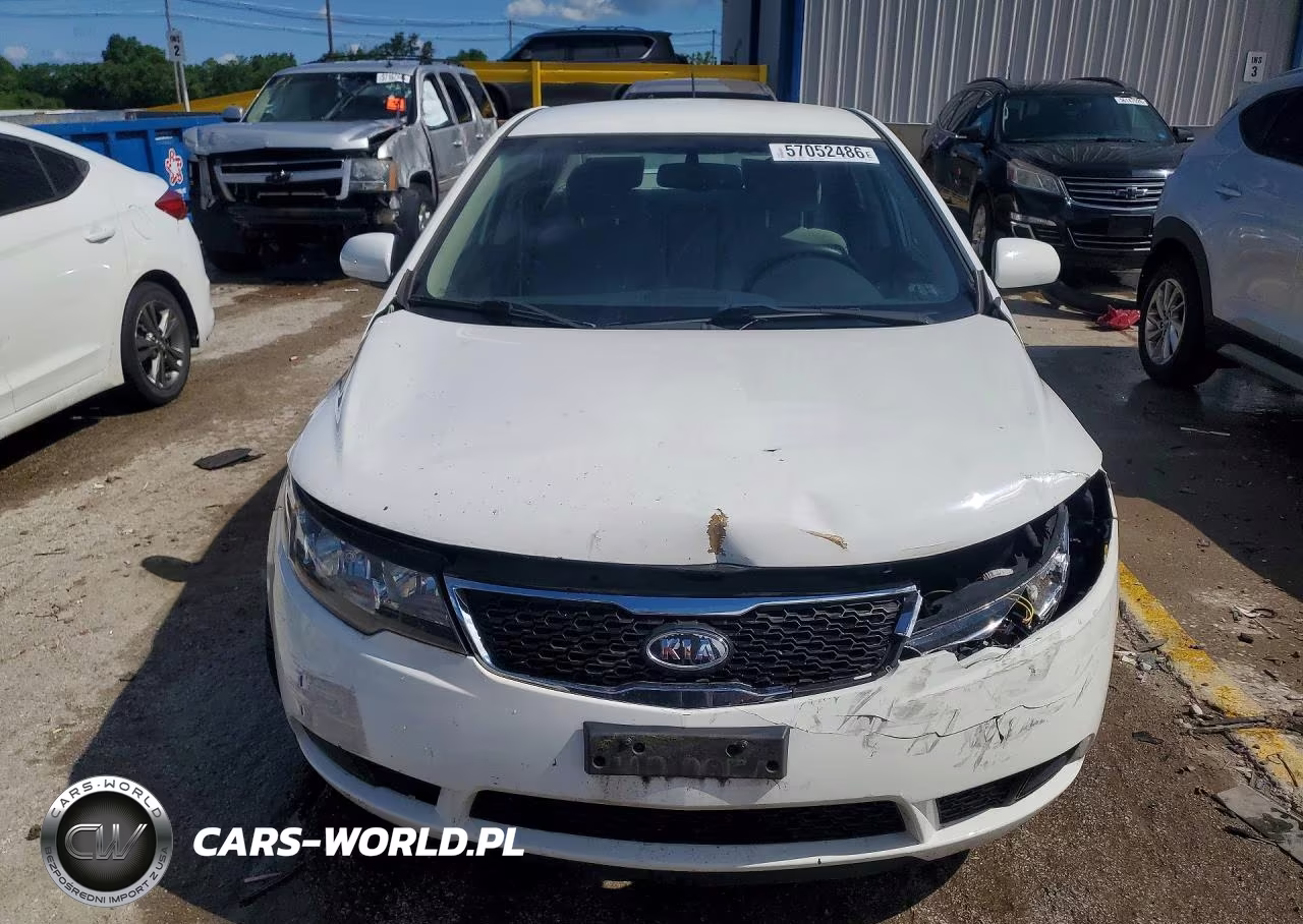 2013 Kia Forte Lx VIN:KNAFT4A29D5678471 - 5