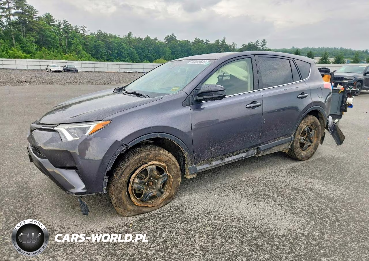 2018 Toyota Rav4 Le – zdjęcie 1 z 12