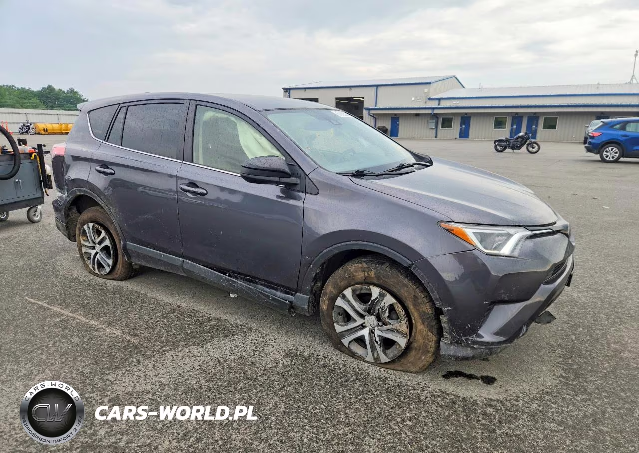 2018 Toyota Rav4 Le VIN:JTMBFREV7JJ248029 - 4