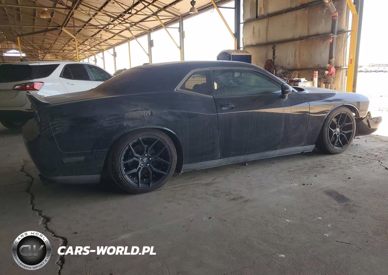 2013 Dodge Challenger R VIN:2C3CDYBT2DH535988 - 3