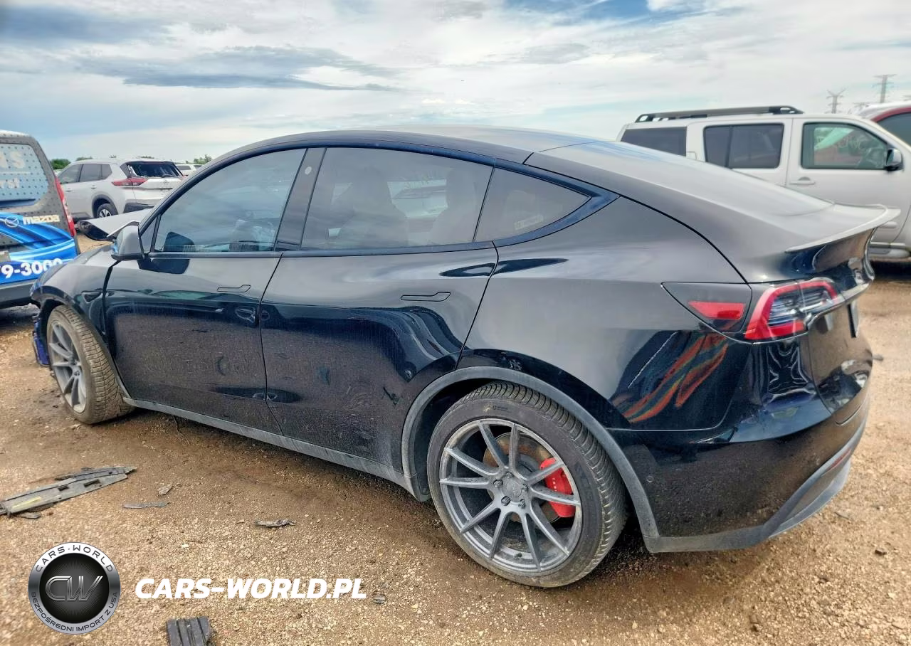 2021 Tesla Model Y VIN:5YJYGDEF9MF301411 - 2