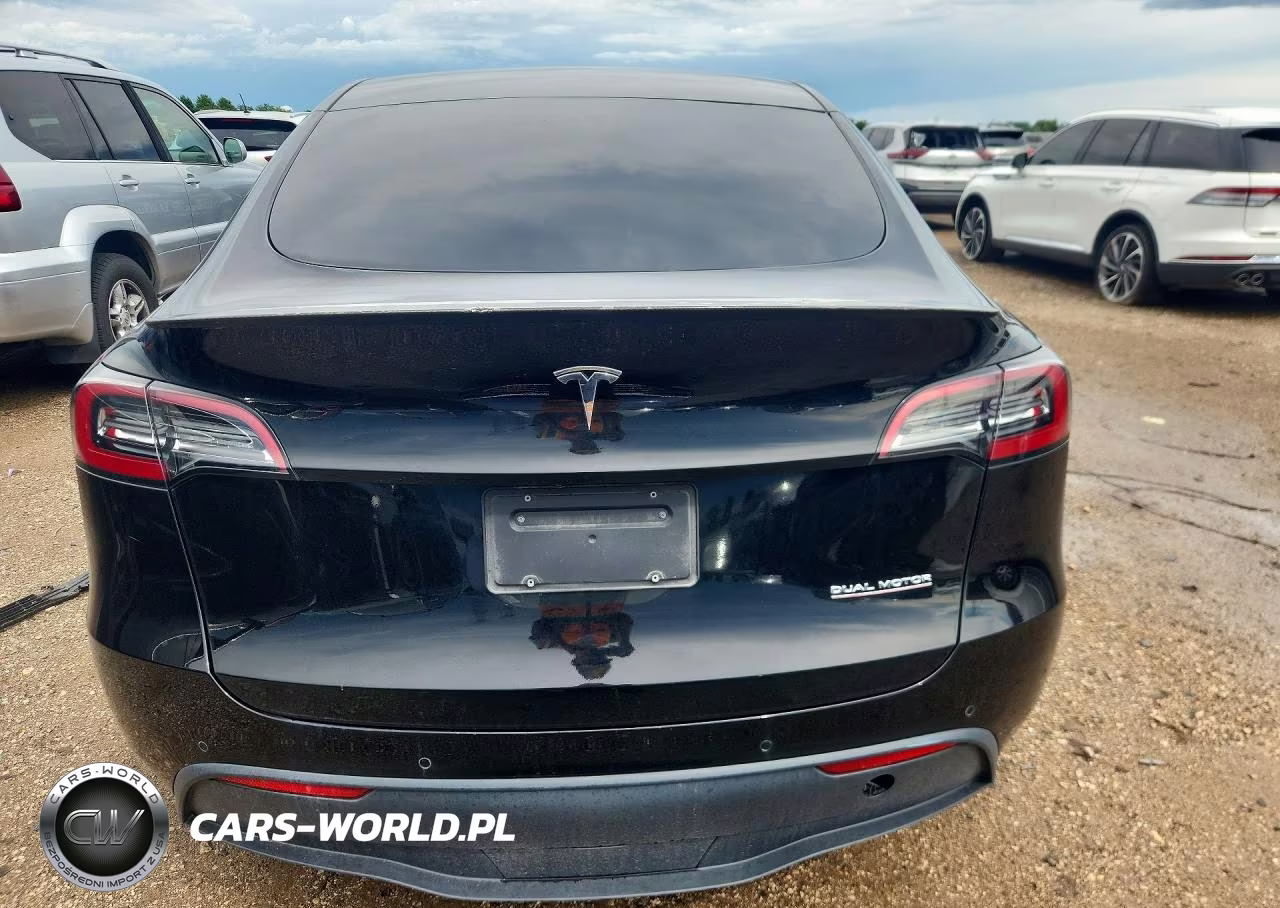 2021 Tesla Model Y VIN:5YJYGDEF9MF301411 - 6