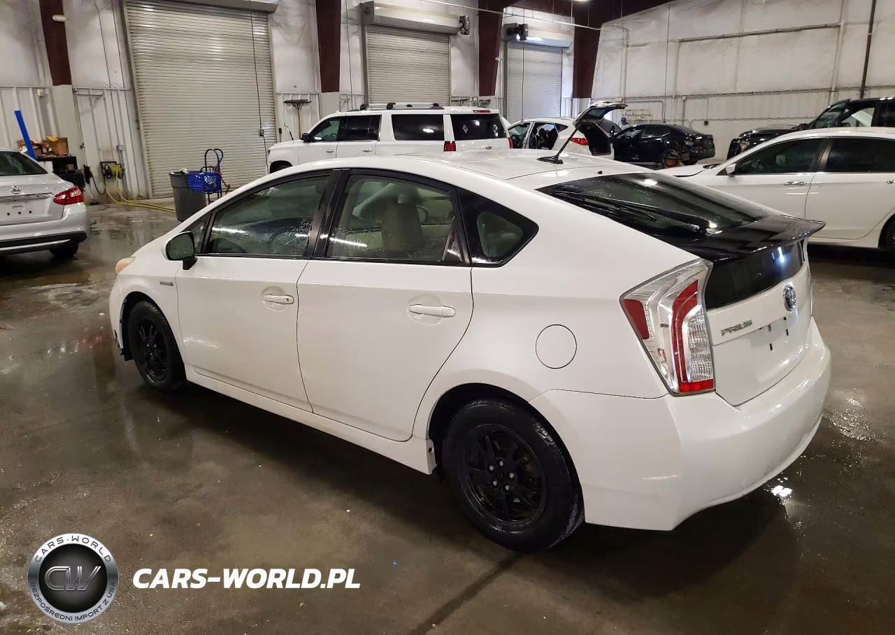 2013 Toyota Prius VIN:JTDKN3DU2D1626349 - 2
