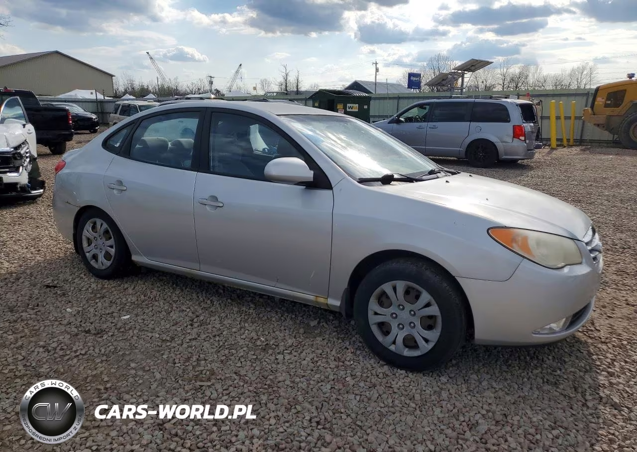 2010 Hyundai Elantra Gls VIN:KMHDU4AD7AU016457 - 4