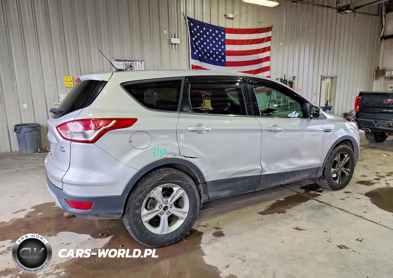 2015 Ford Escape Se VIN:1FMCU9GX5FUA28379 - 3