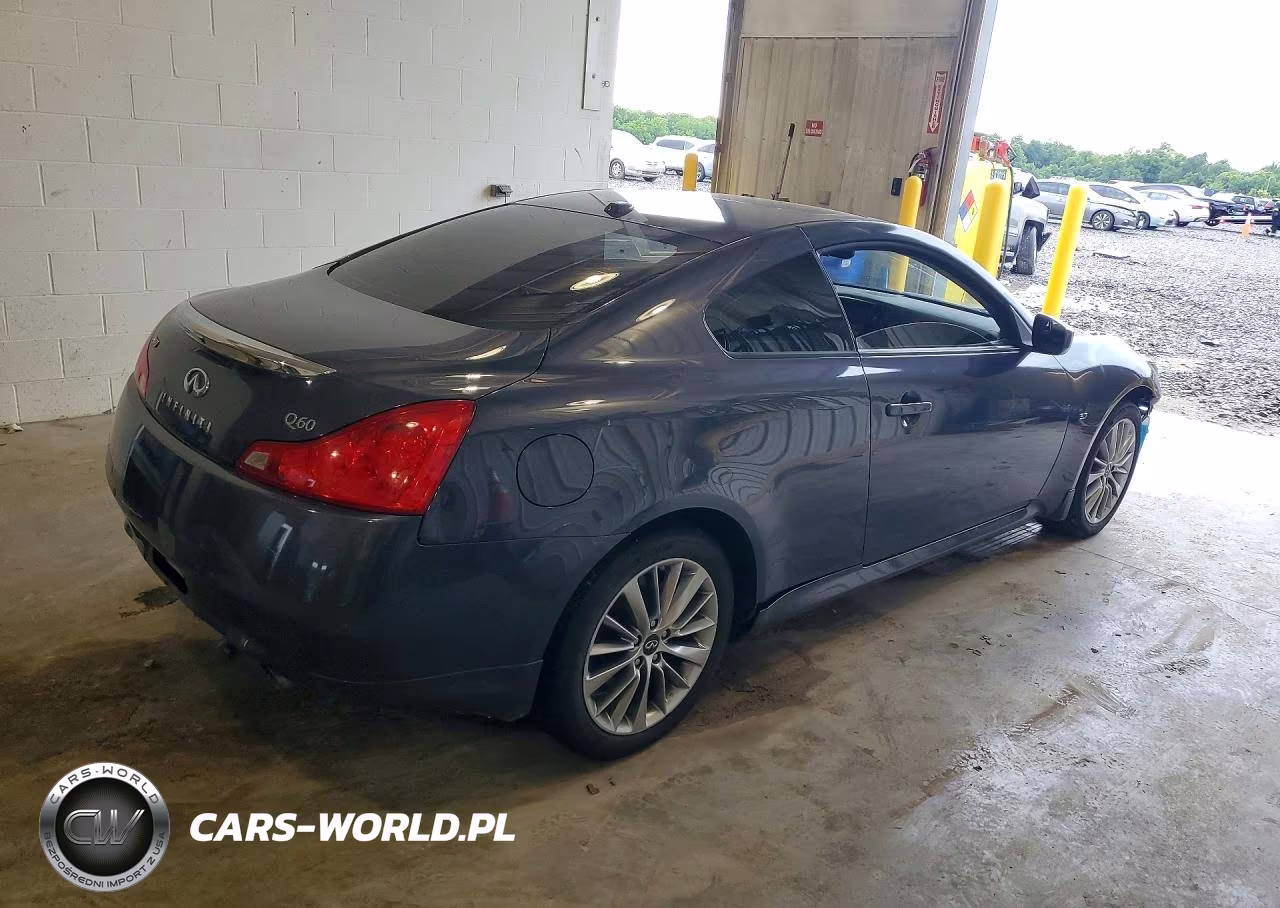 2014 Infiniti Q60 Coupe Base VIN:JN1CV6EL1EM132496 - 3
