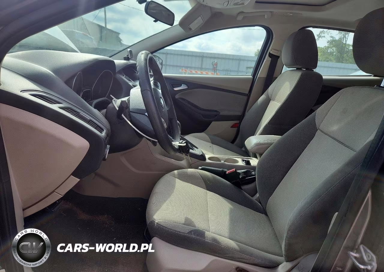 2014 Ford Focus Se VIN:1FADP3K28EL274703 - 7