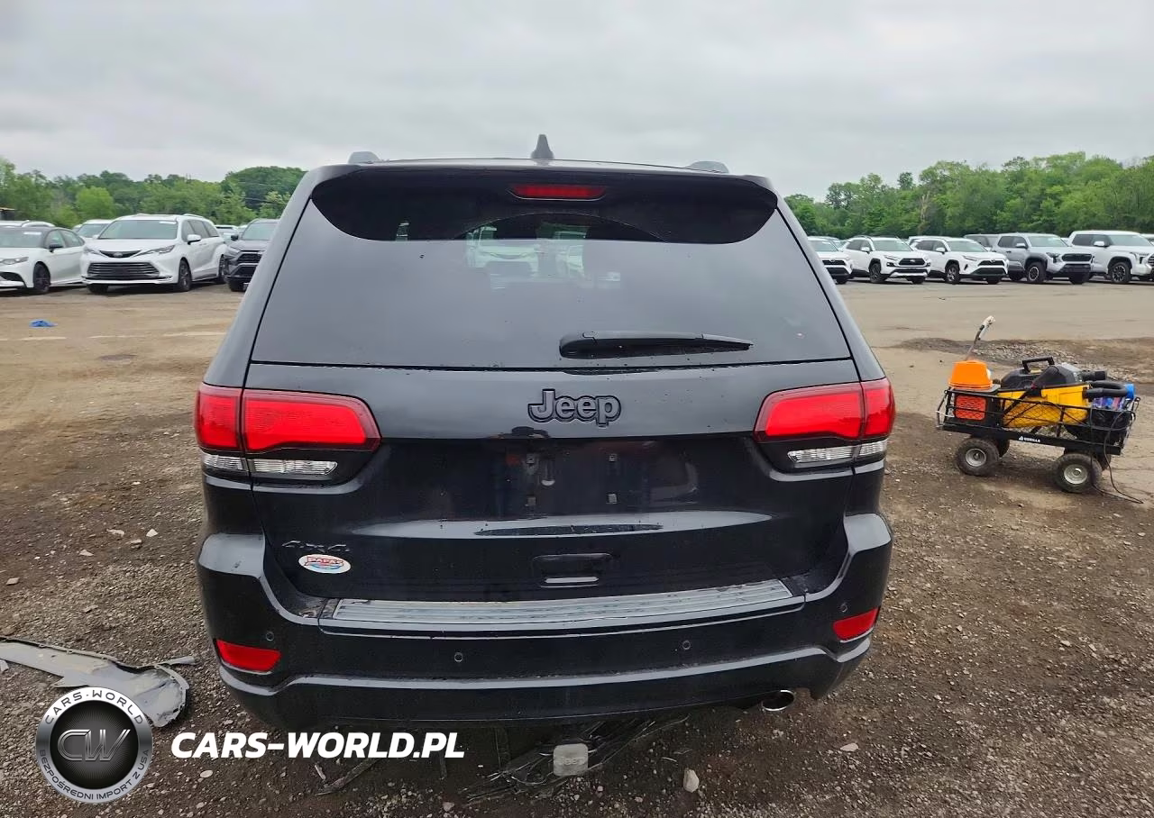2018 Jeep Grand Cherokee Laredo VIN:1C4RJFAG9JC204136 - 6