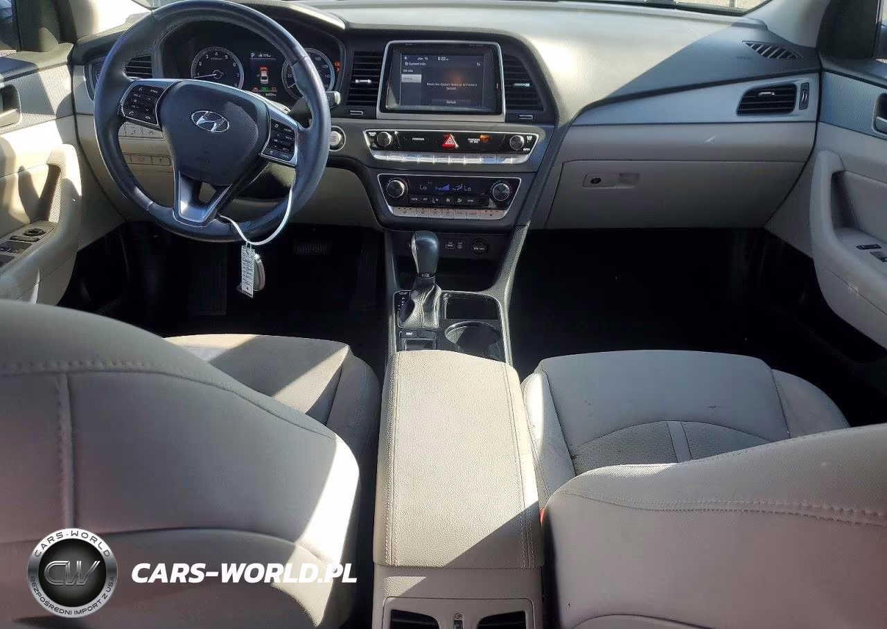 2018 Hyundai Sonata Sel+ VIN:5NPE34AF6JH714131 - 8