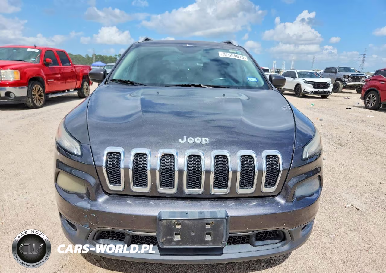 2014 Jeep Cherokee Latitude VIN:1C4PJMCS9EW284457 - 5