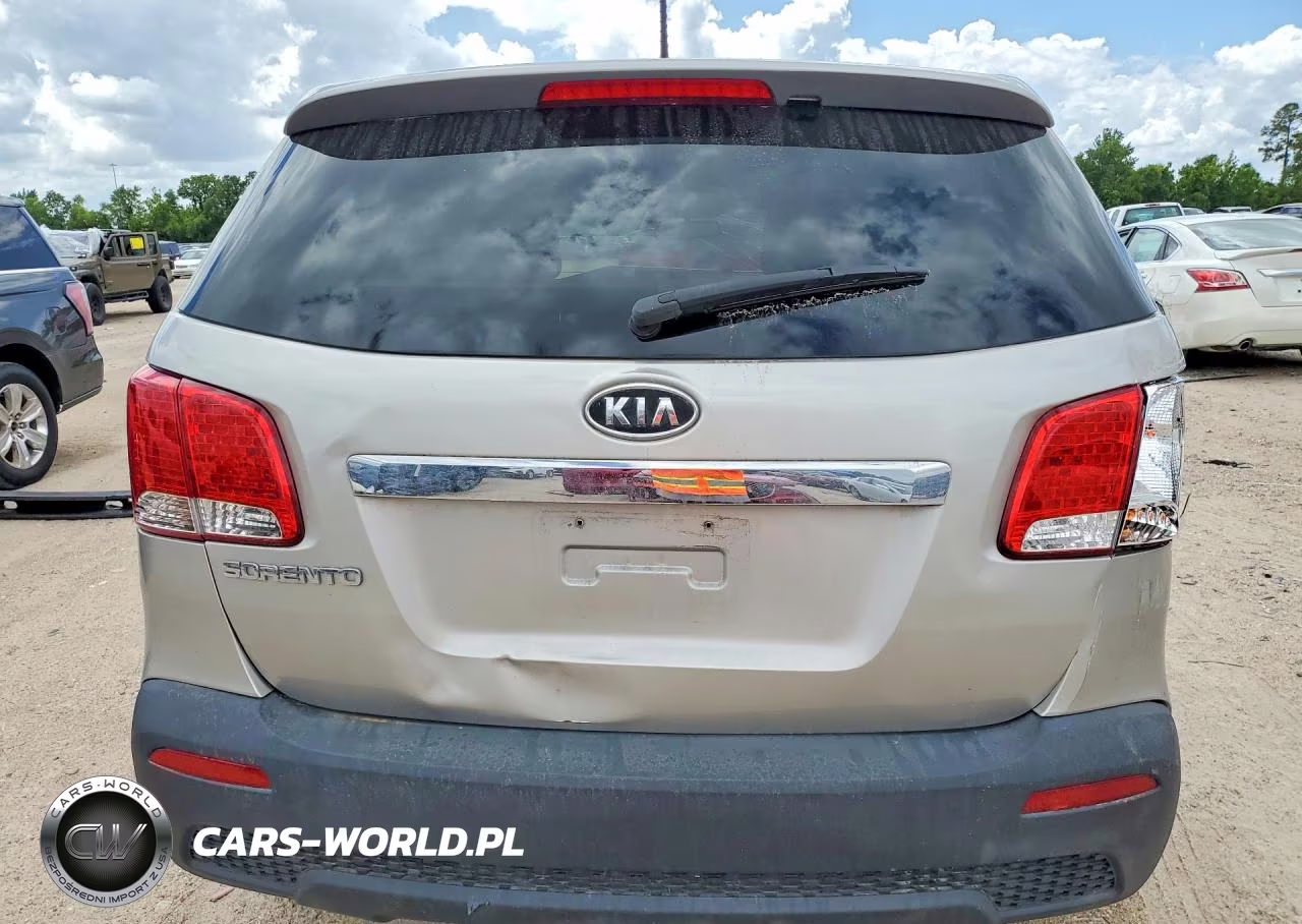 2013 Kia Sorento Lx VIN:5XYKTDA63DG406347 - 6