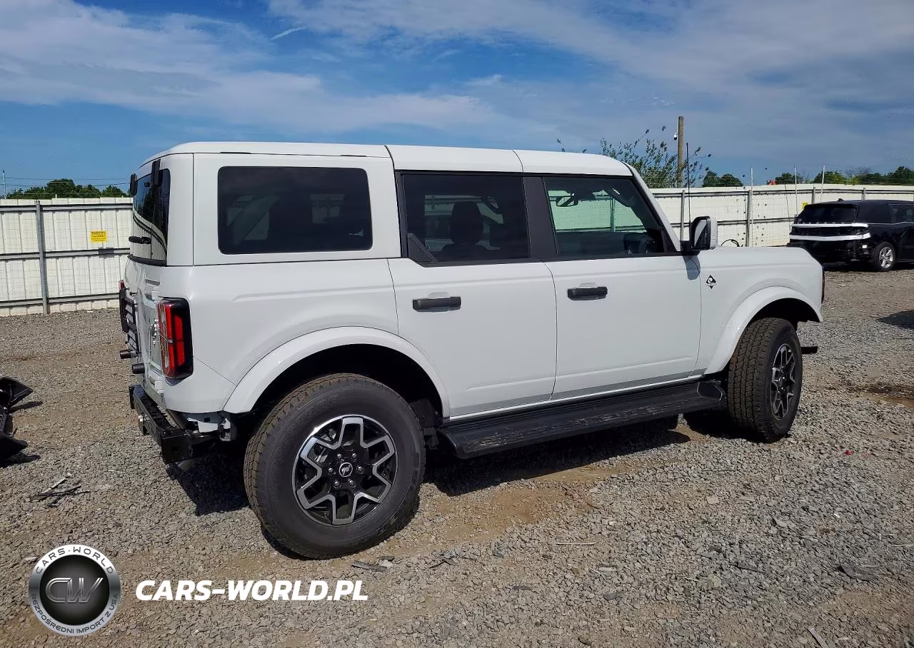 2026 Ford Bronco Outer Banks VIN:1FMEE8BP1TLA54180 - 3