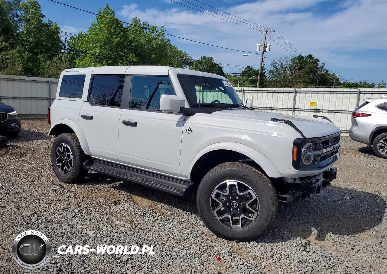 2026 Ford Bronco Outer Banks VIN:1FMEE8BP1TLA54180 - 4