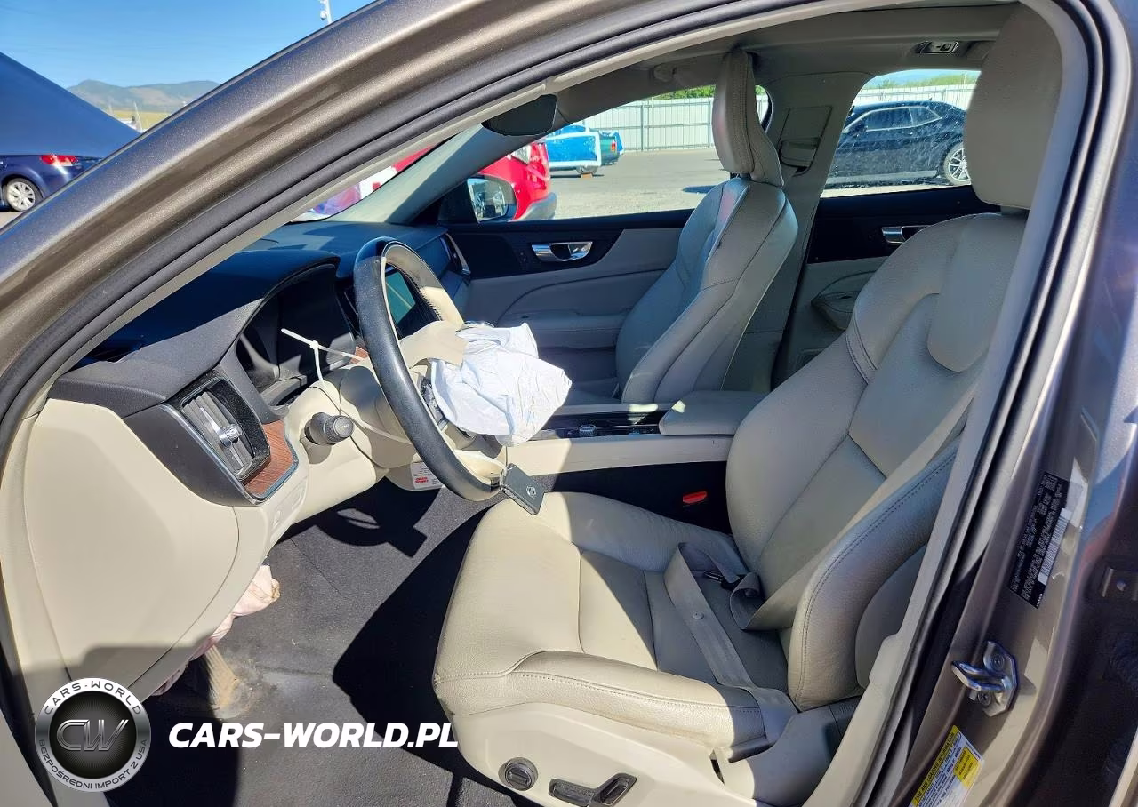 2021 Volvo S60 T6 Momentum VIN:7JRA22TK7MG081987 - 7