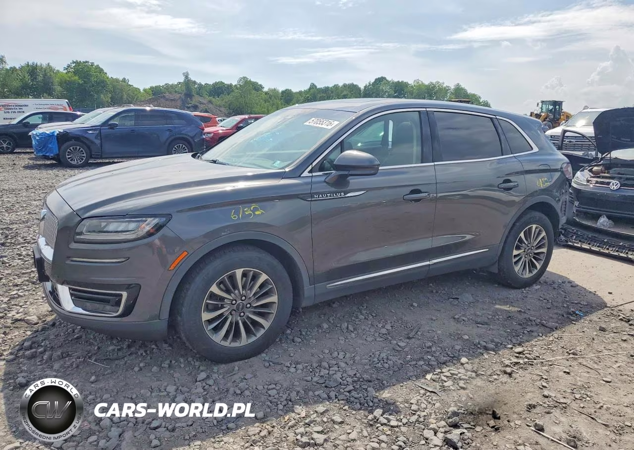 2019 Lincoln Nautilus Select