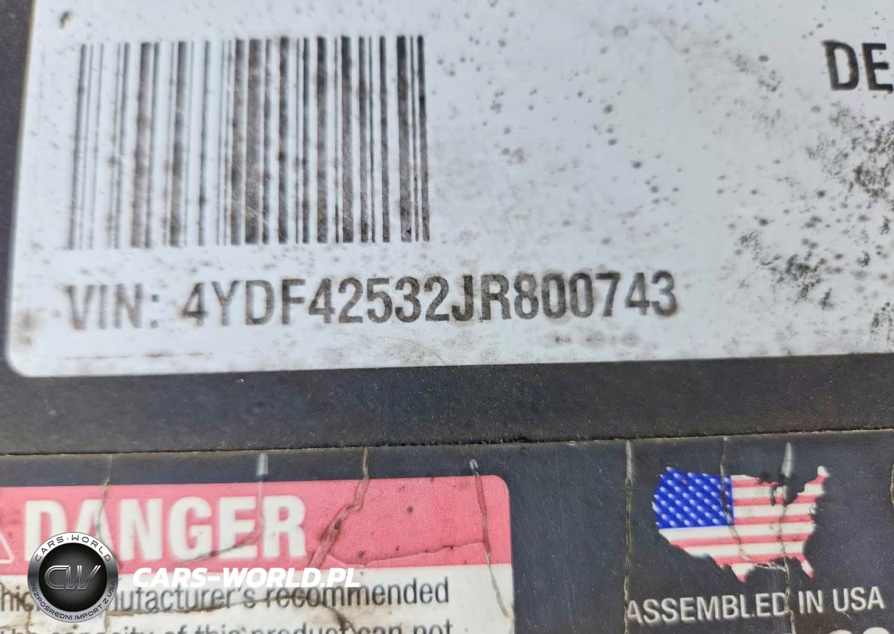 2018 Keystone Raptor Camper VIN:4YDF42532JR800743 - 9