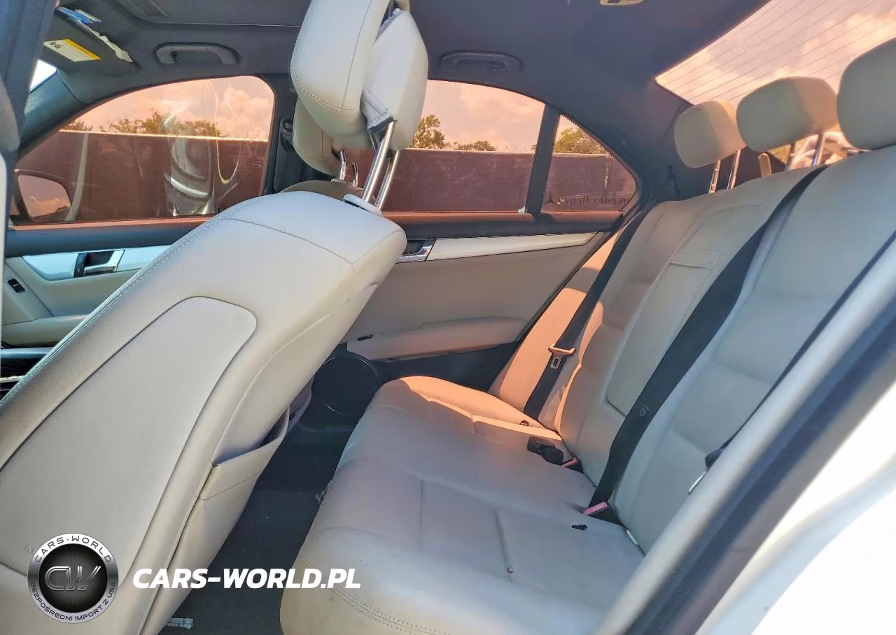 2009 Mercedes-Benz C 300 VIN:WDDGF54X49R052005 - 10