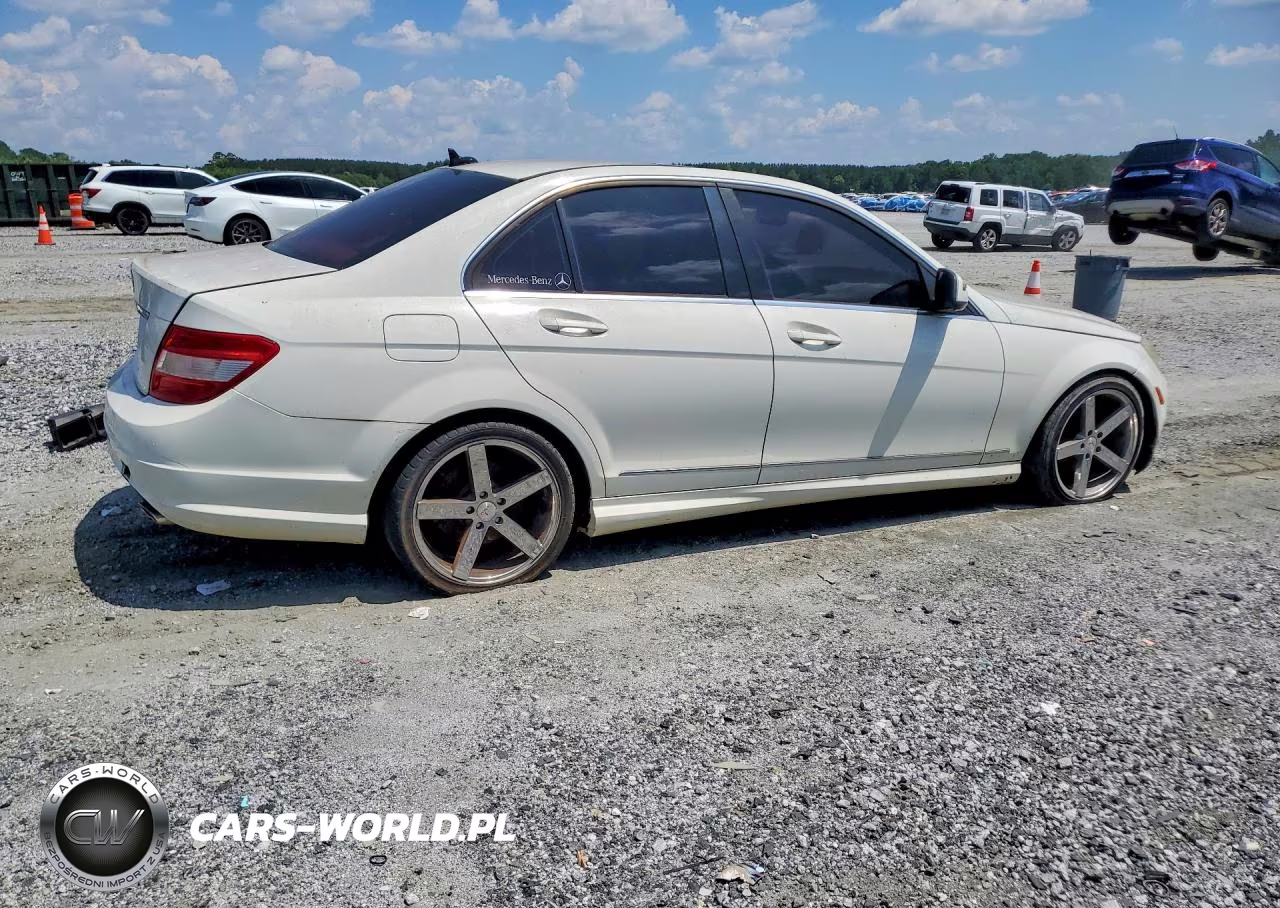 2009 Mercedes-Benz C 300 VIN:WDDGF54X49R052005 - 3