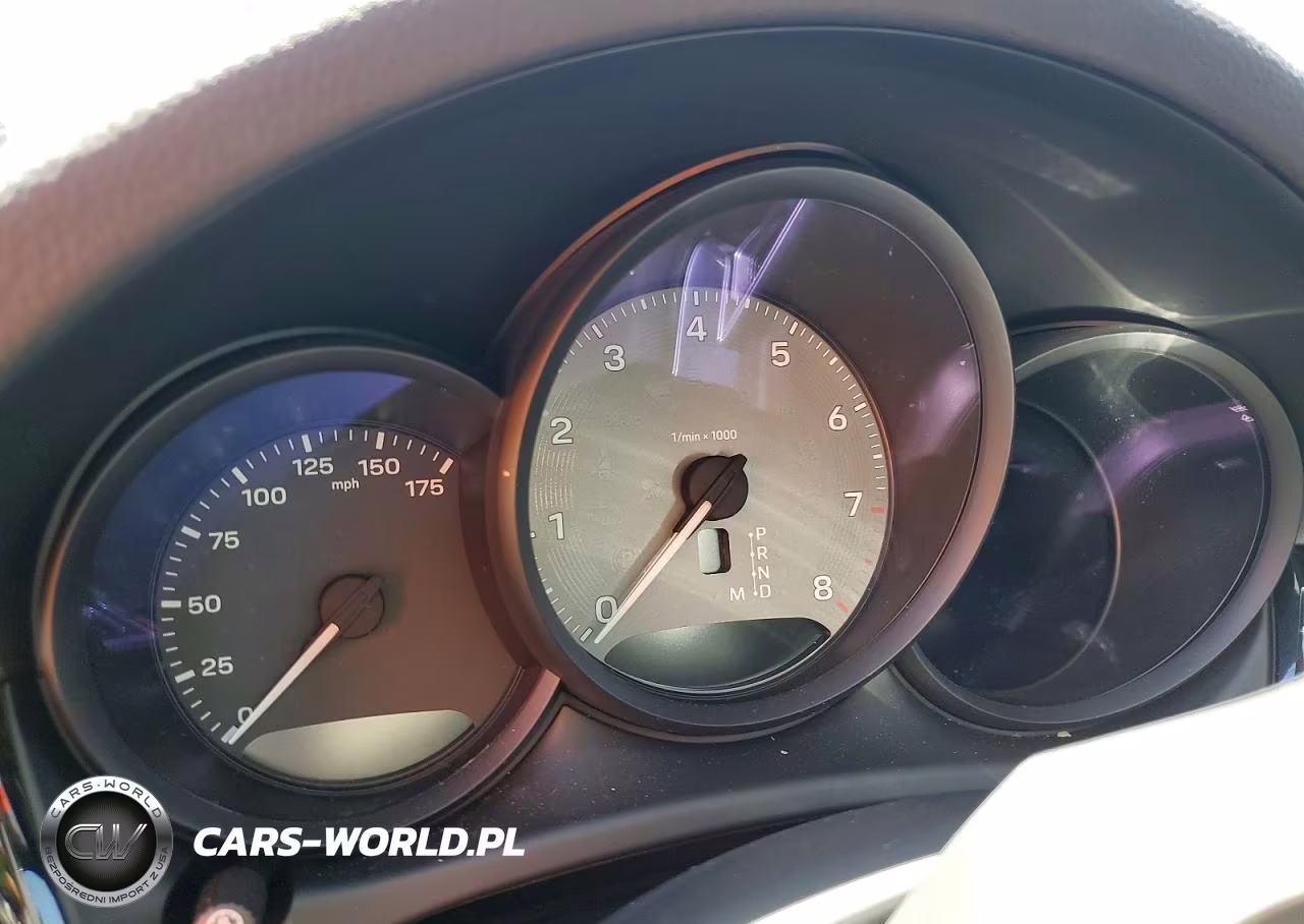 2022 Porsche Macan S VIN:WP1AG2A57NLB21473 - 9