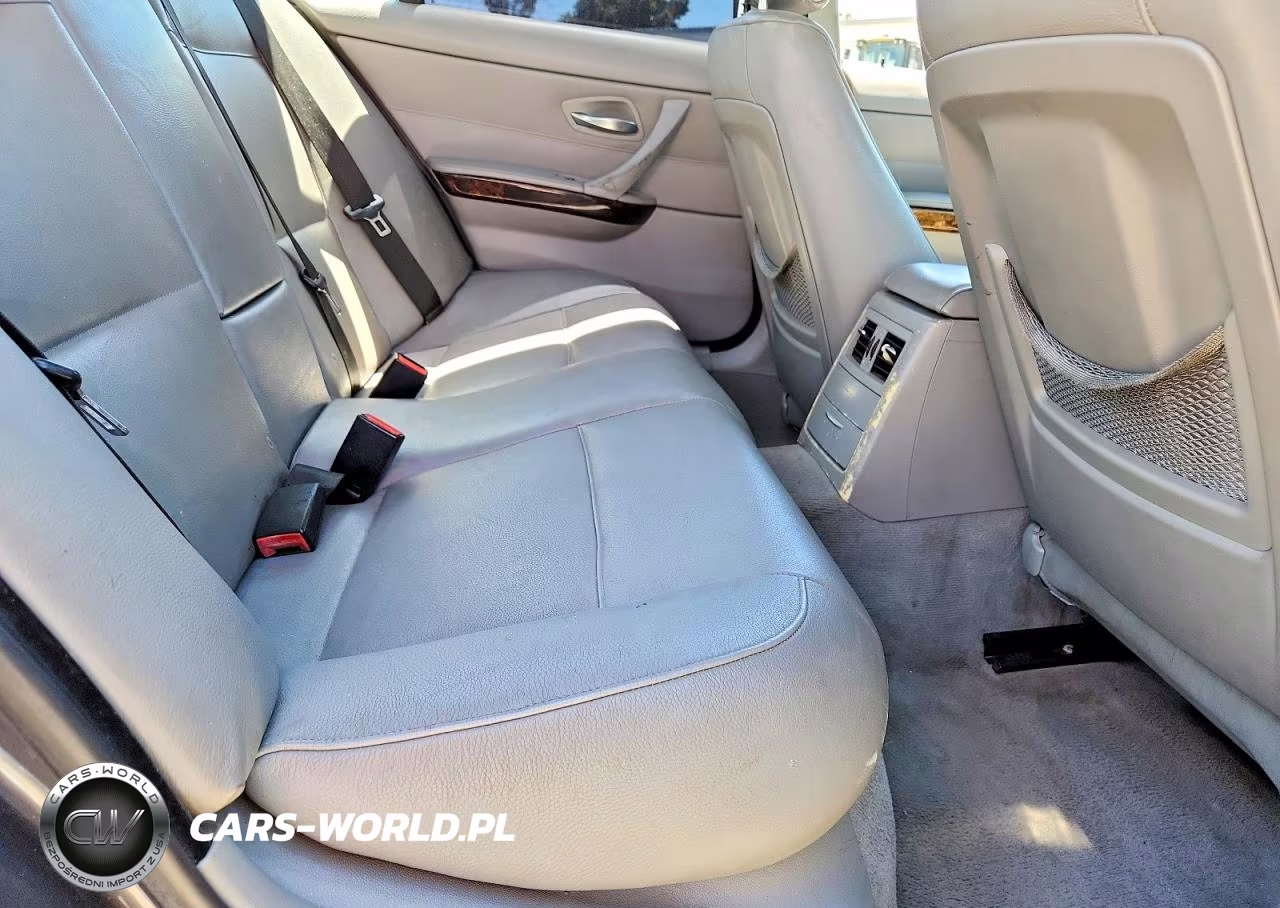 BMW 328I VIN:WBAVC53557FZ73011 - 10