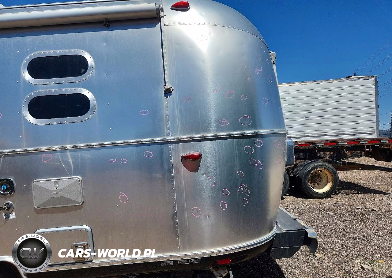 2023 Airstream Sk9Agp-Fc Camper VIN:1STK9AG25PJ568875 - 9