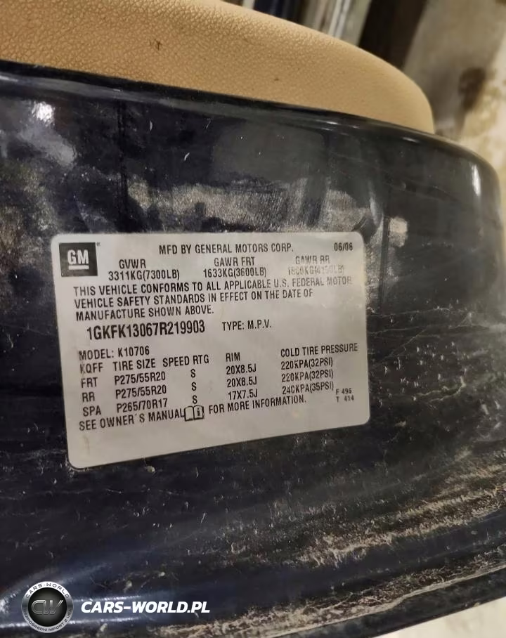 2007 GMC Yukon VIN:1GKFK13067R219903 - 13