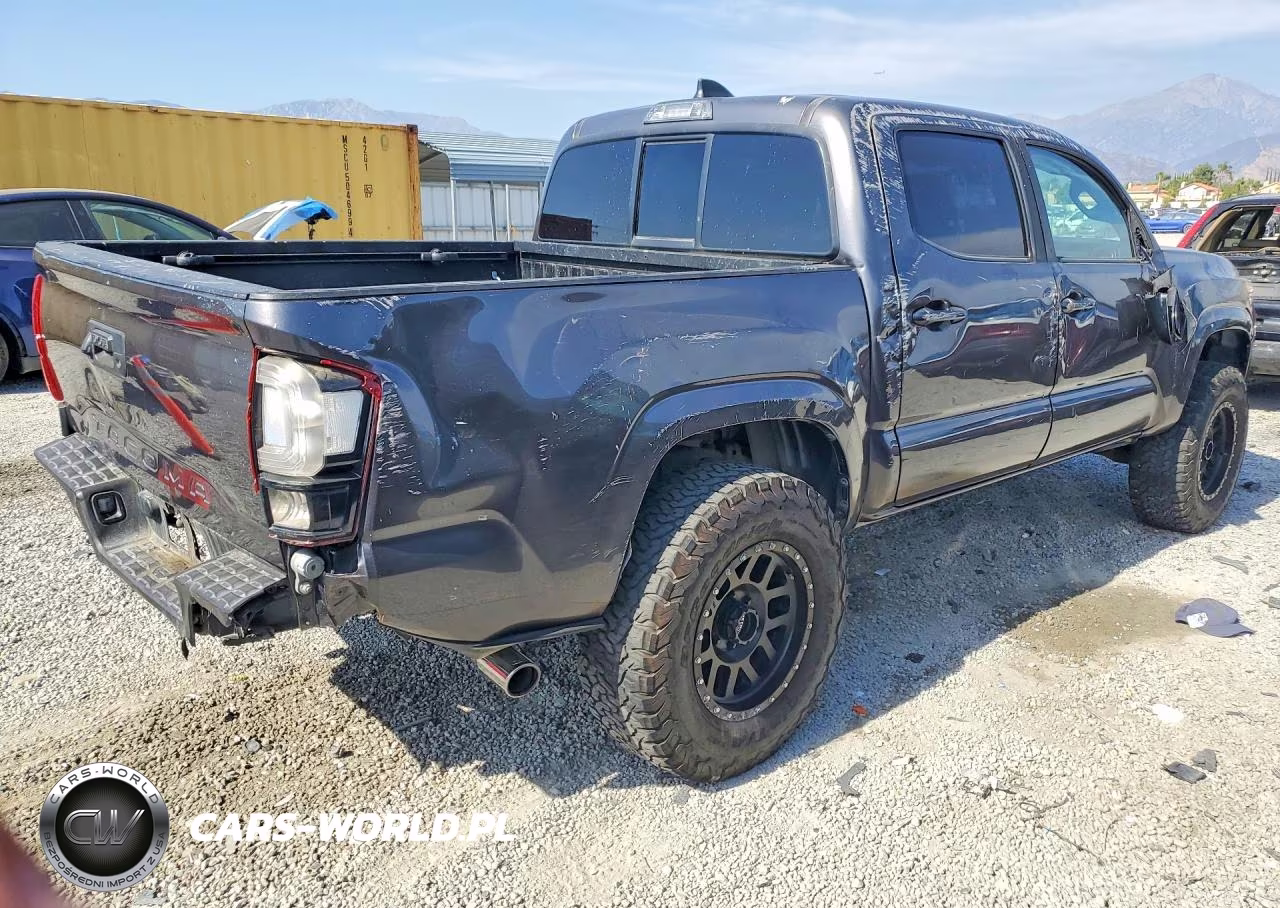 2020 Toyota Tacoma Sr5 VIN:5TFAX5GNXLX175544 - 3