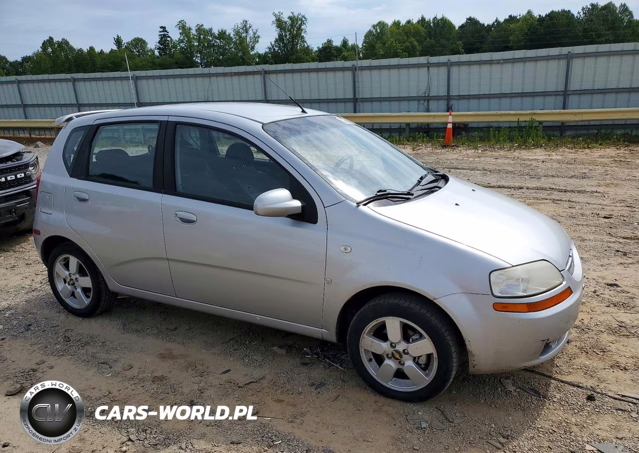 2008 Chevrolet Aveo Base VIN:KL1TD66608B126236 - 4