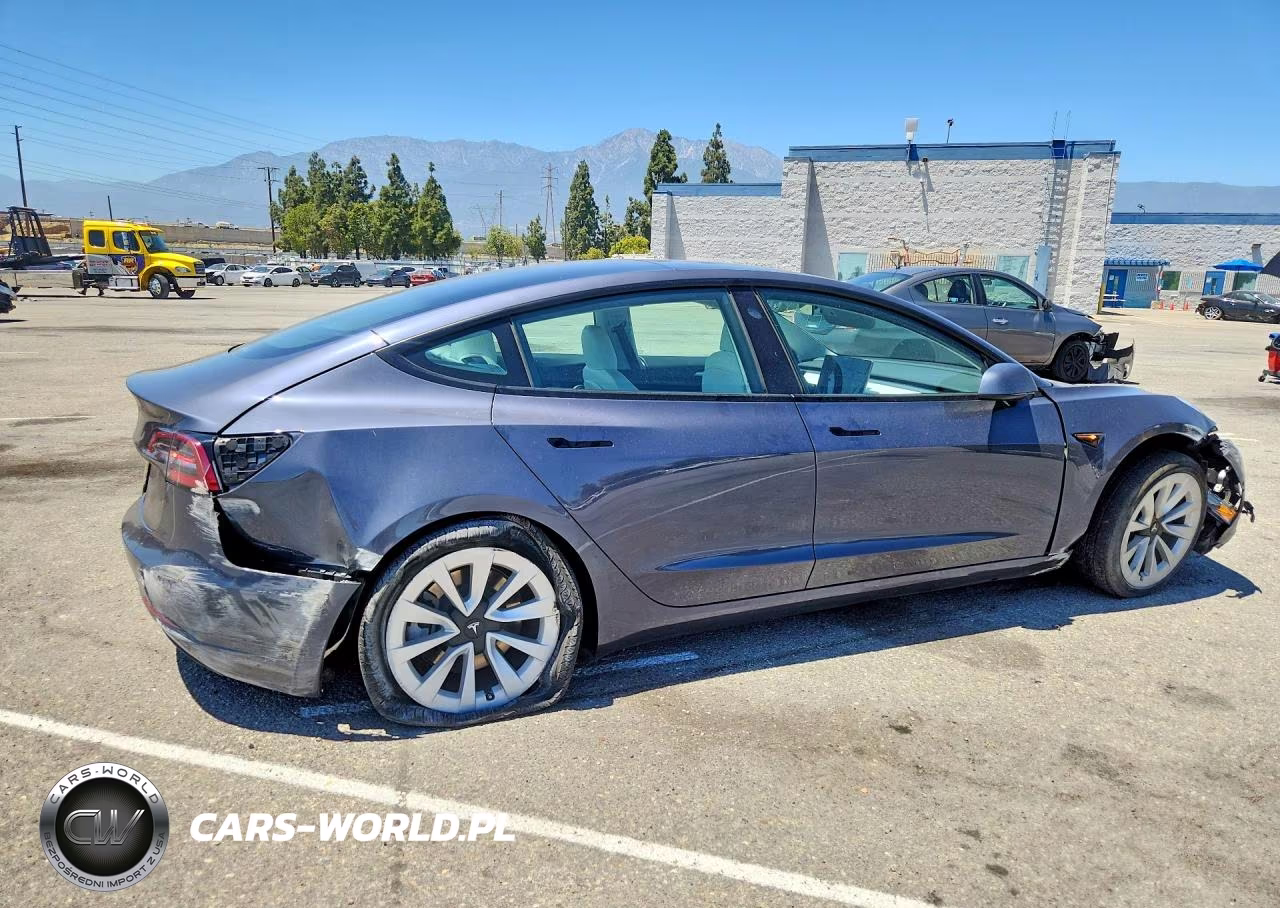 2022 Tesla Model 3 VIN:5YJ3E1EA9NF322859 - 3