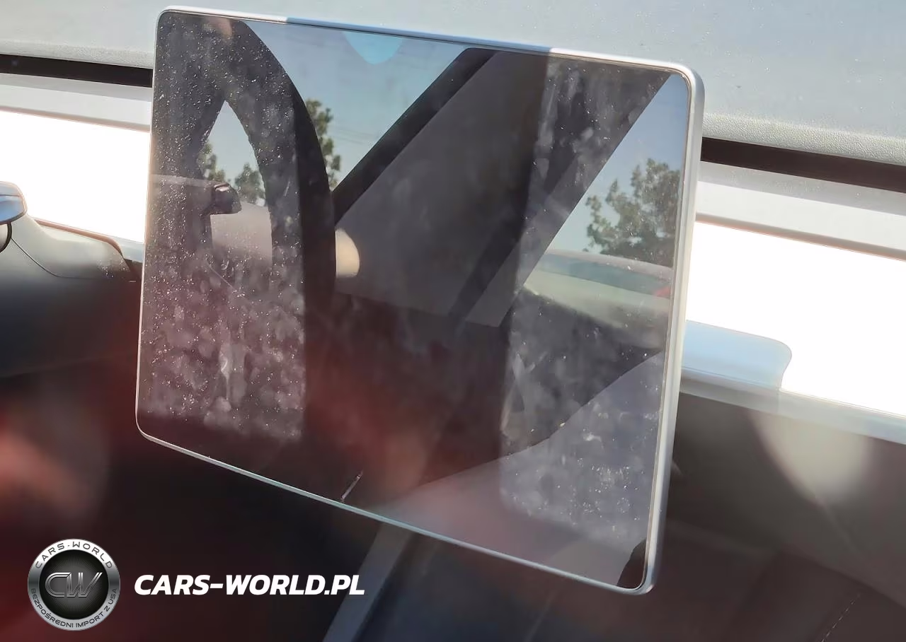 2022 Tesla Model 3 VIN:5YJ3E1EA9NF322859 - 9
