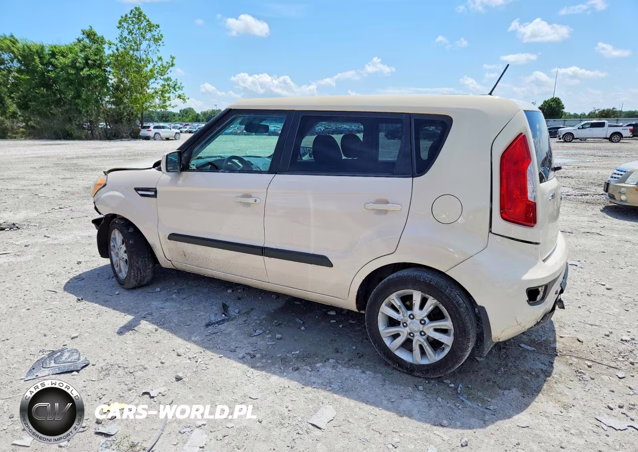 2013 Kia Soul Base VIN:KNDJT2A50D7762629 - 2