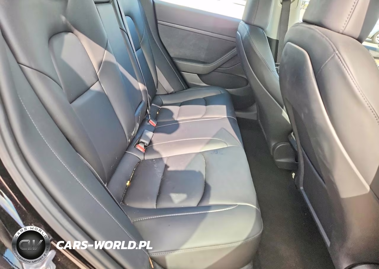 2023 Tesla Model 3 VIN:5YJ3E1EA0PF660220 - 10