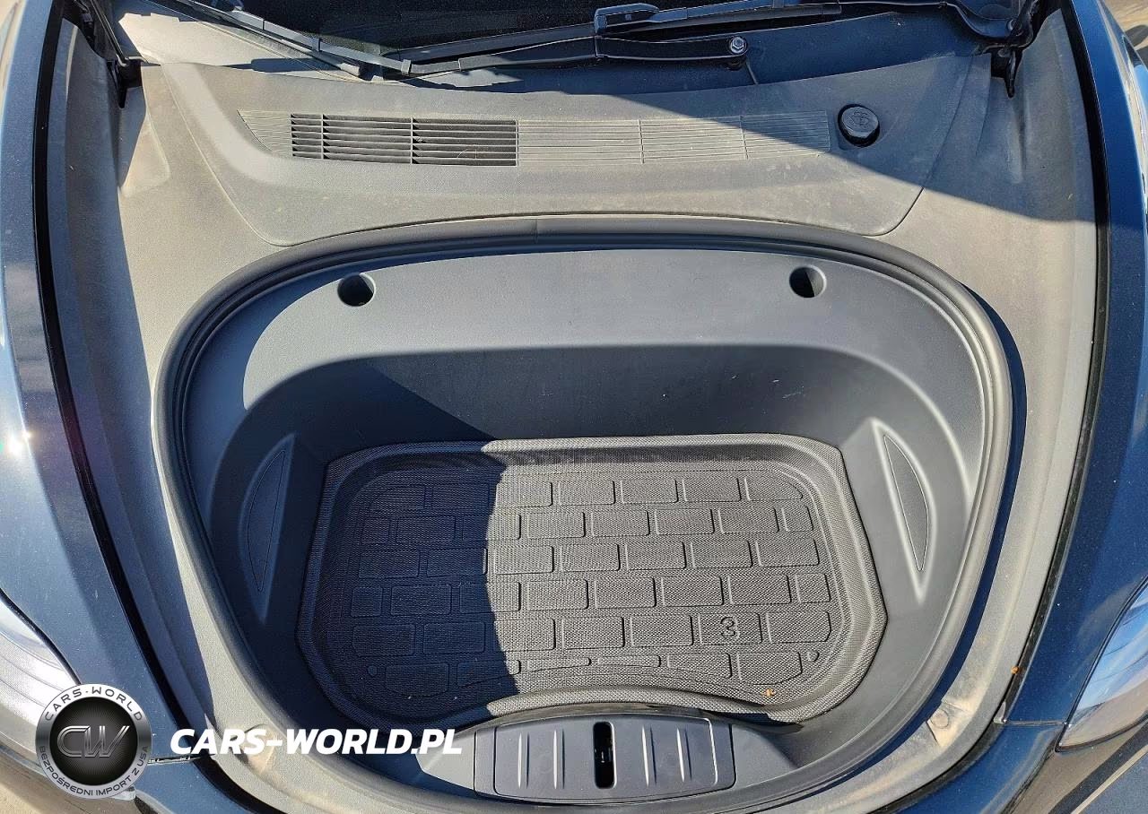2023 Tesla Model 3 VIN:5YJ3E1EA0PF660220 - 11
