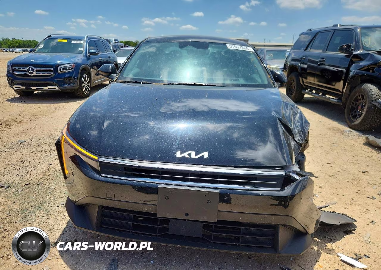 2025 Kia K4 Lxs VIN:3KPFT4DE7SE017984 - 5