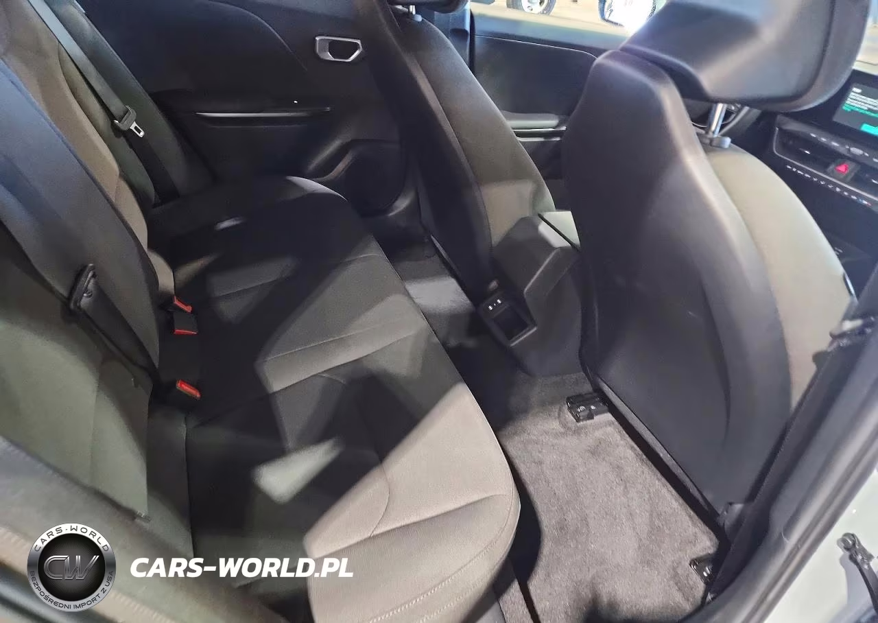 2026 Kia K4 Lxs VIN:3KPFT4DE9TE321013 - 10