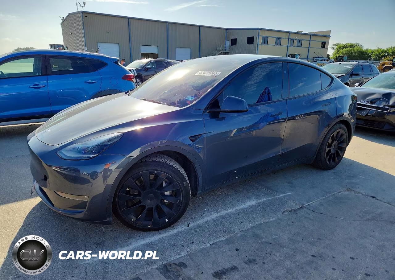 2023 Tesla Model Y – zdjęcie 1 z 14