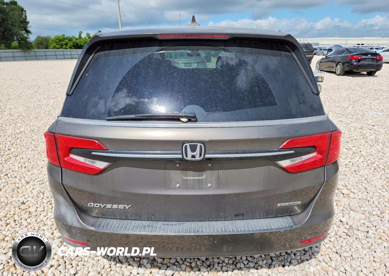 2021 Honda Odyssey Touring VIN:5FNRL6H89MB030729 - 6