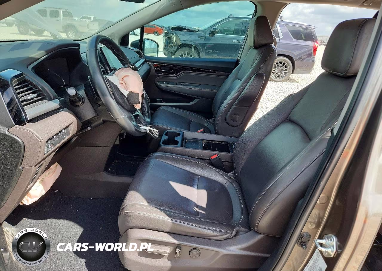 2021 Honda Odyssey Touring VIN:5FNRL6H89MB030729 - 7
