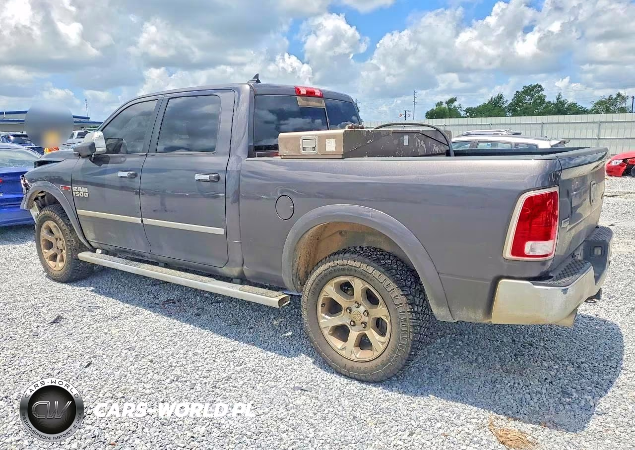 2018 Ram 1500 Laramie VIN:1C6RR7VM6JS253032 - 2