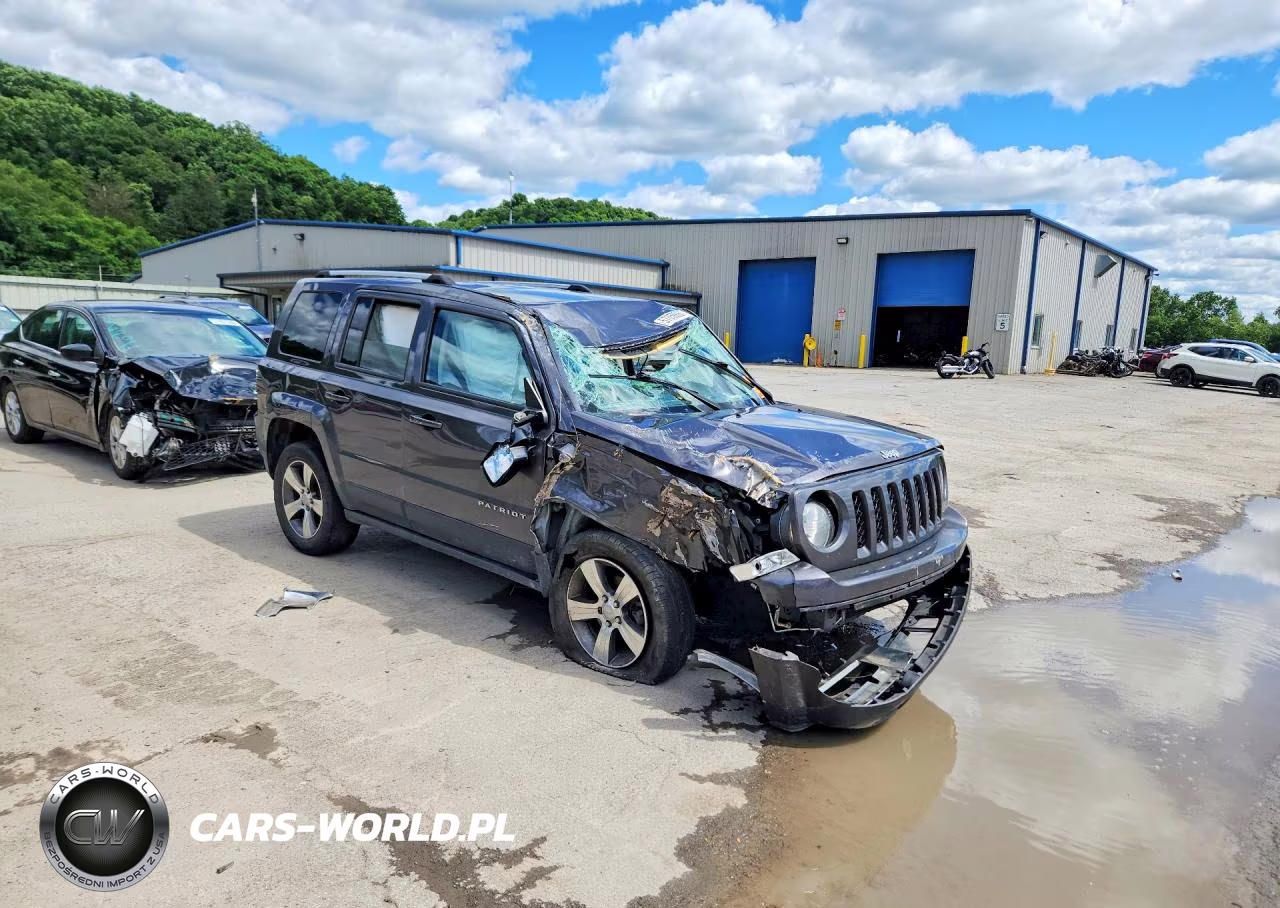 2017 Jeep Patriot Latitude VIN:1C4NJRFB7HD210633 - 4