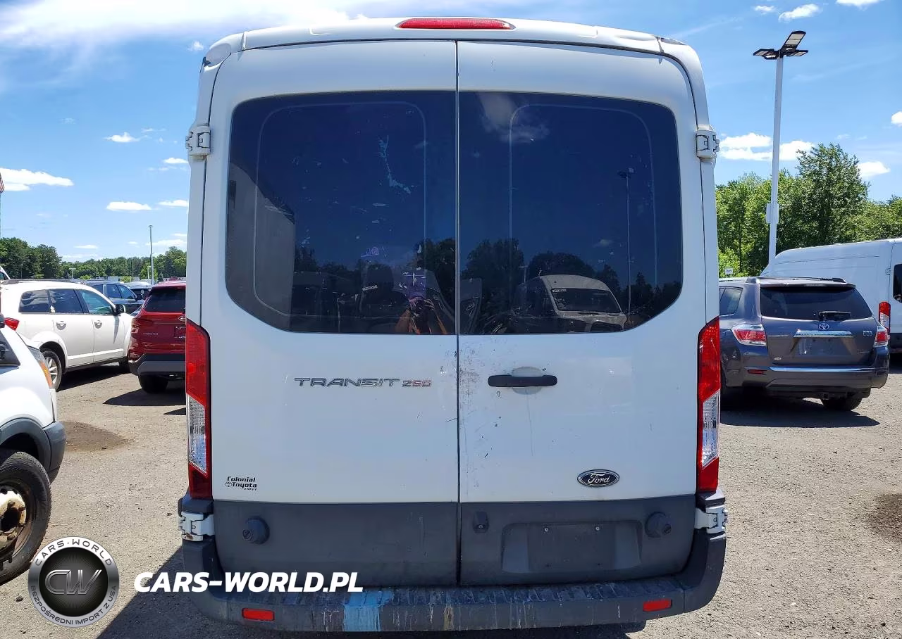 2017 Ford Transit T-250 VIN:1FTYR2CM2HKA49817 - 6