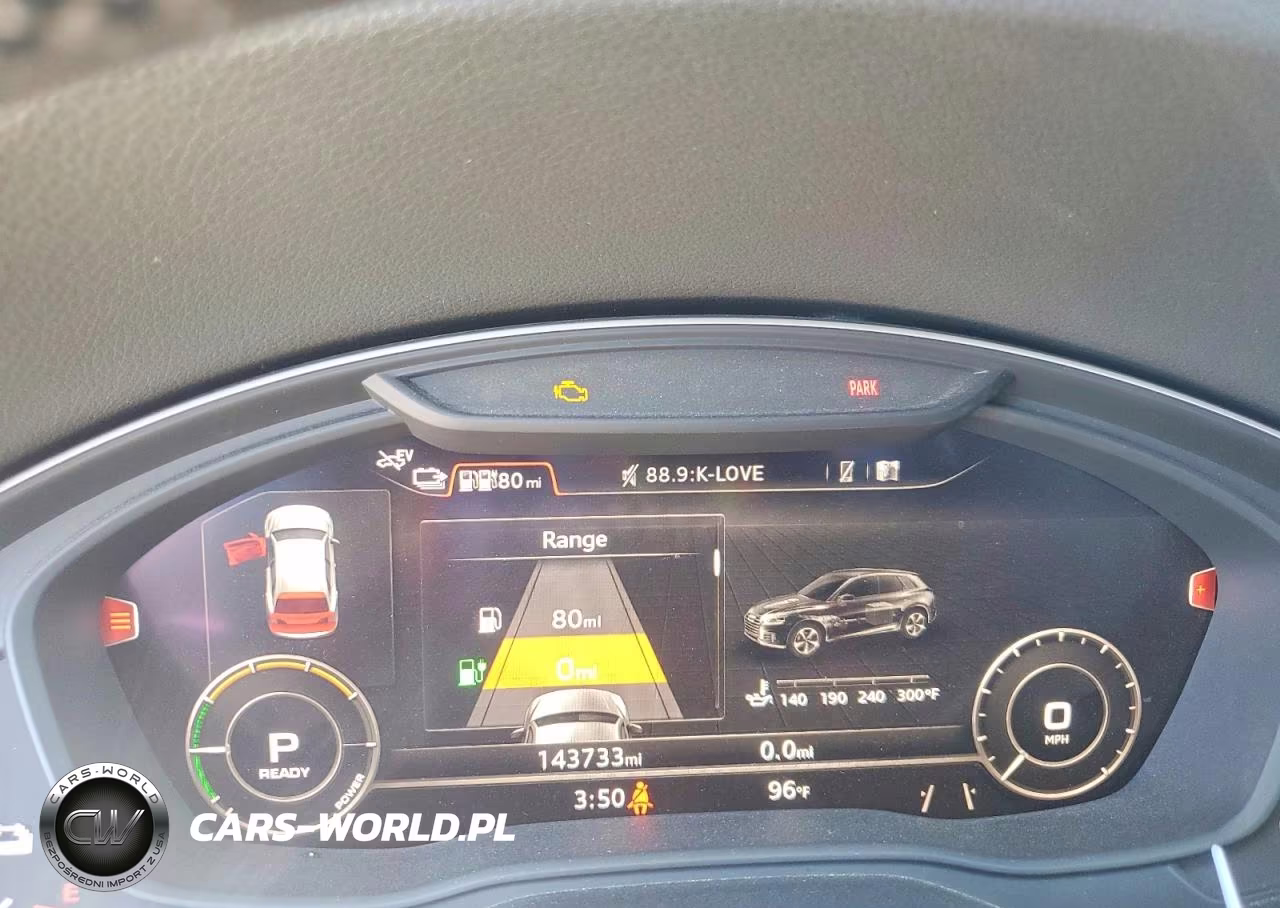 2020 Audi Q5 E Premium Plus VIN:WA1E2AFY7L2062596 - 9