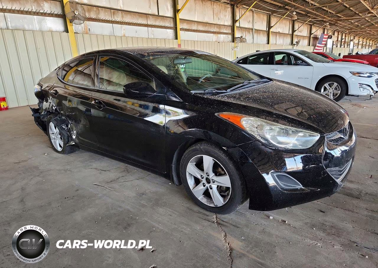 2013 Hyundai Elantra Gls VIN:5NPDH4AE8DH400408 - 4