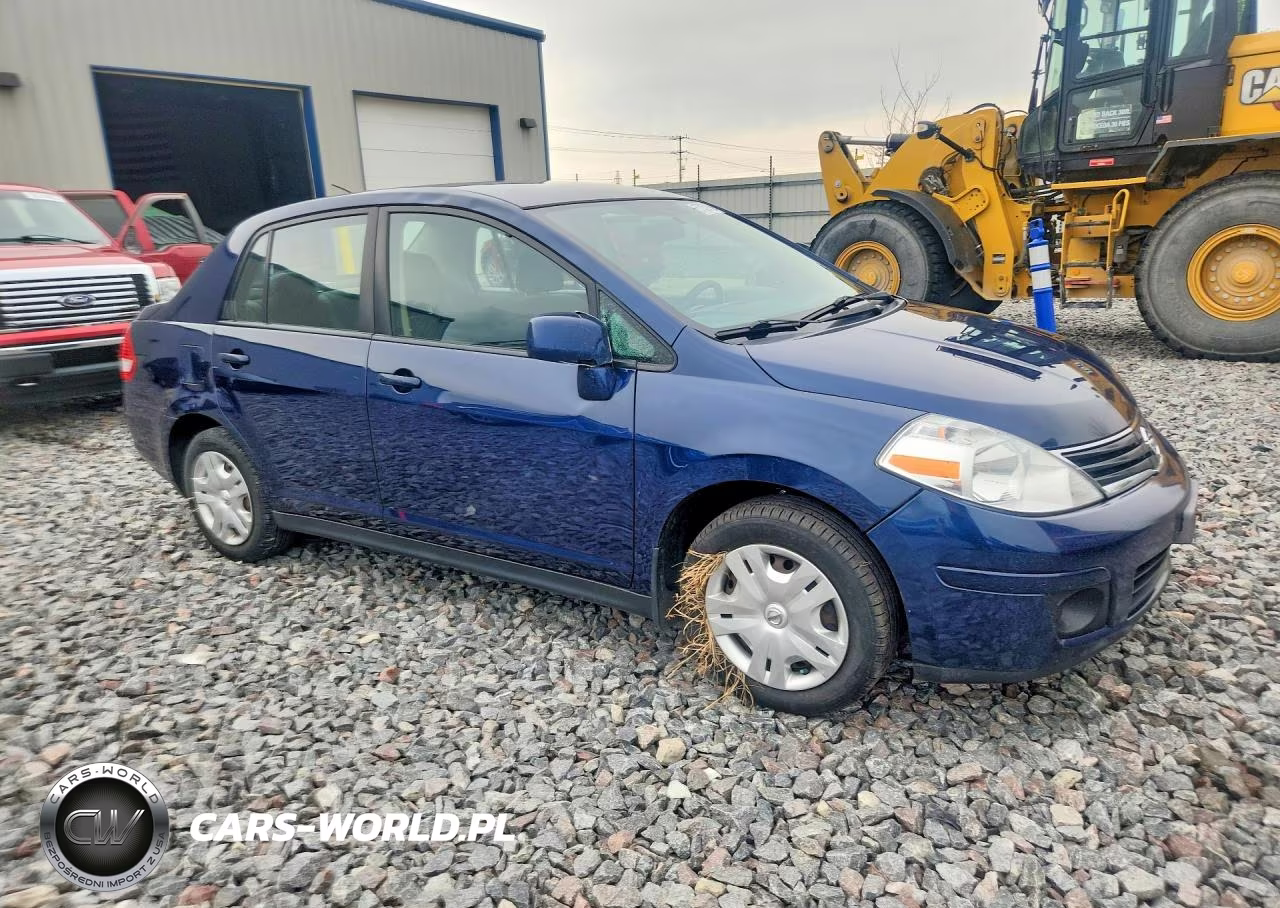 2010 Nissan Versa 1.8 S VIN:3N1BC1AP8AL428469 - 4