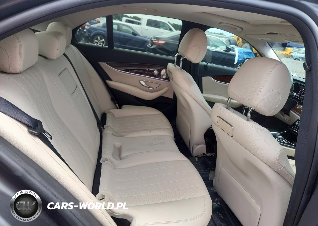 2018 Mercedes-Benz E 300 VIN:WDDZF4JB7JA470671 - 10
