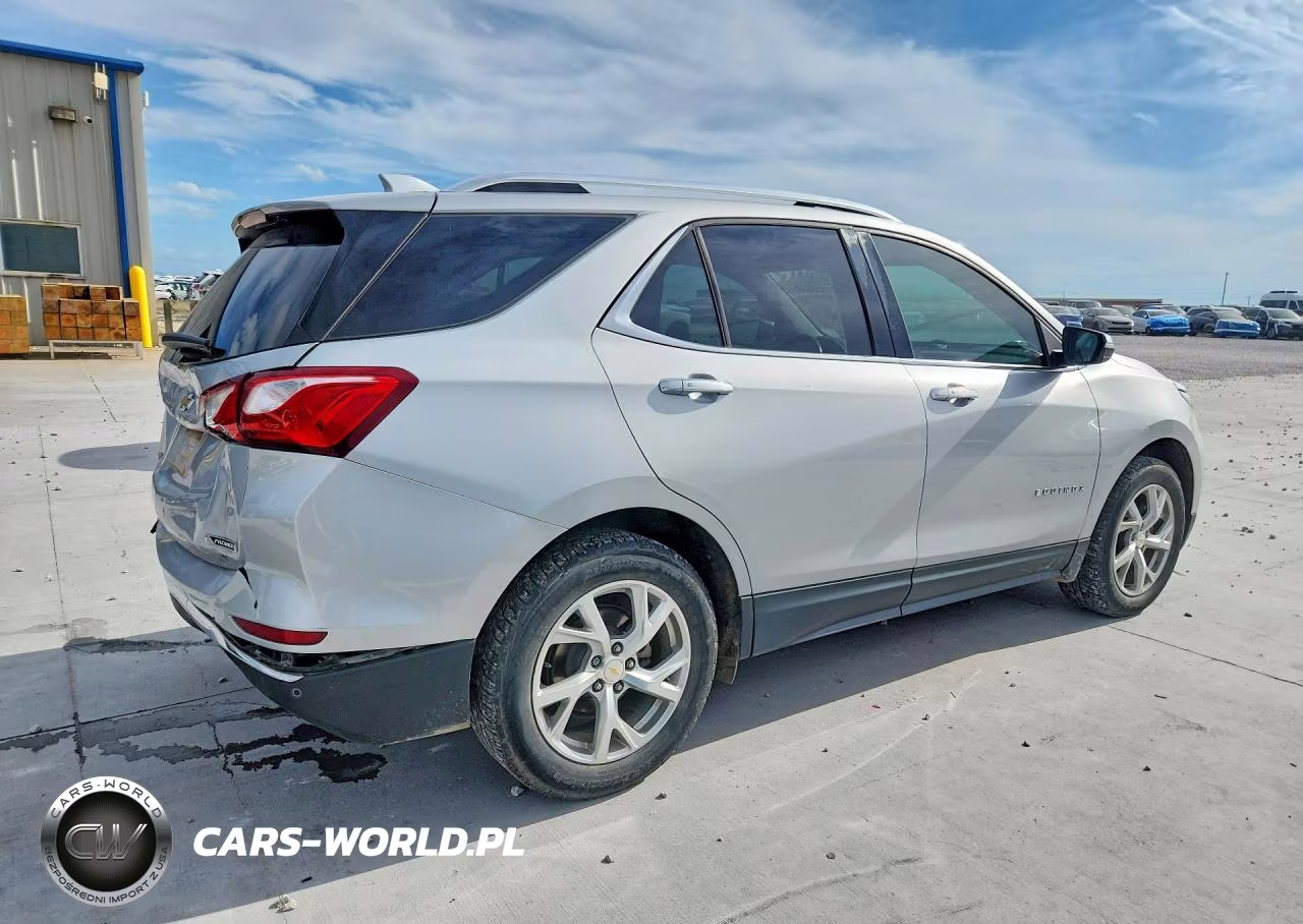2018 Chevrolet Equinox Premier VIN:2GNAXMEV3J6177170 - 3