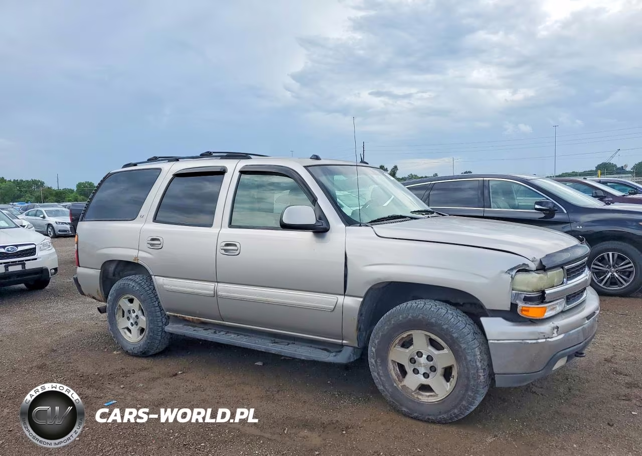 2004 Chevrolet Tahoe K1500 VIN:1GNEK13Z84R208586 - 4